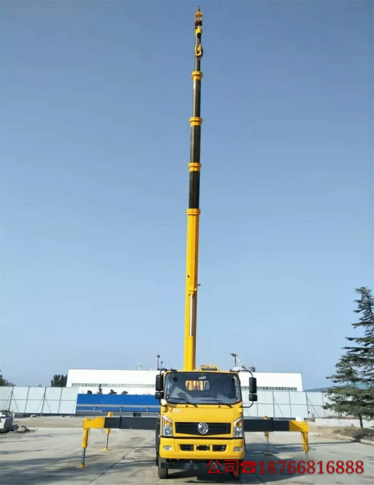 12吨东风汽车吊车
